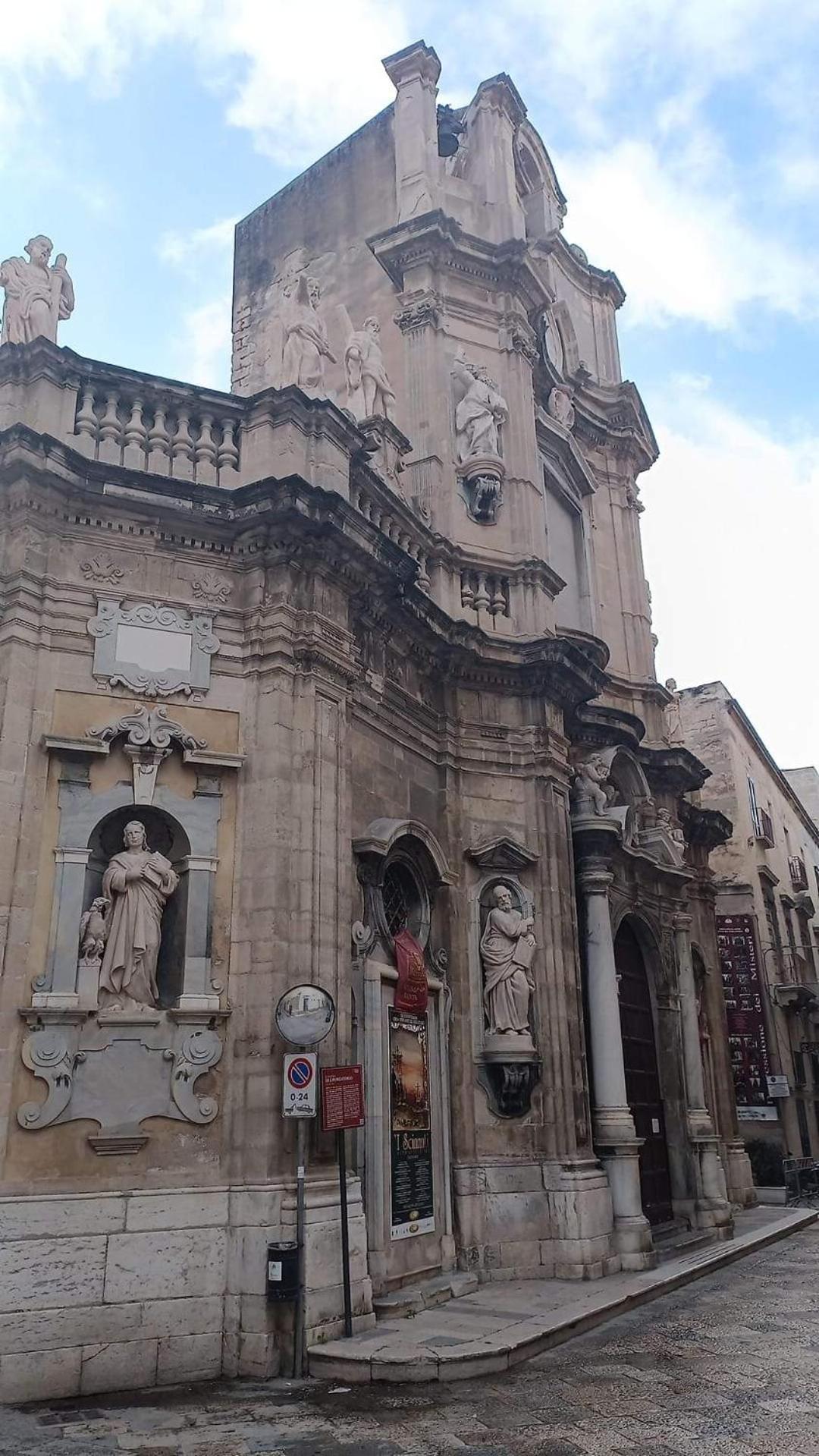 La Casa Di Paoletta A Due Passi Dal Mare Apartment Trapani Ngoại thất bức ảnh